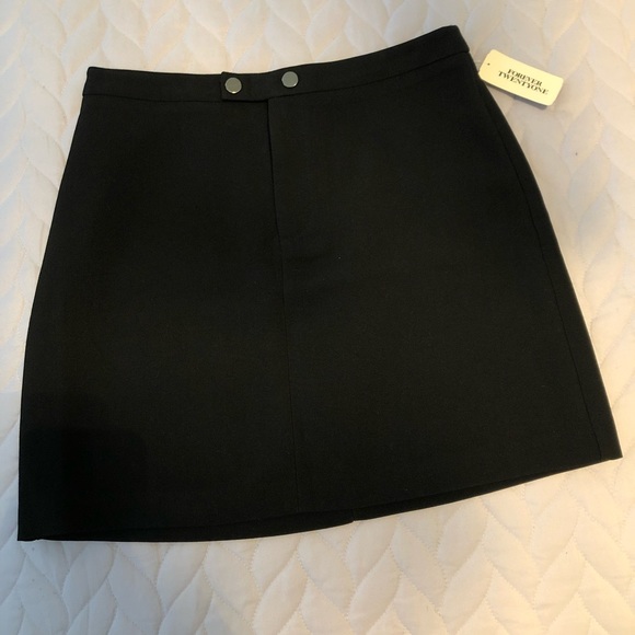 Forever 21 Dresses & Skirts - Forever 21 Black Mini Skirt